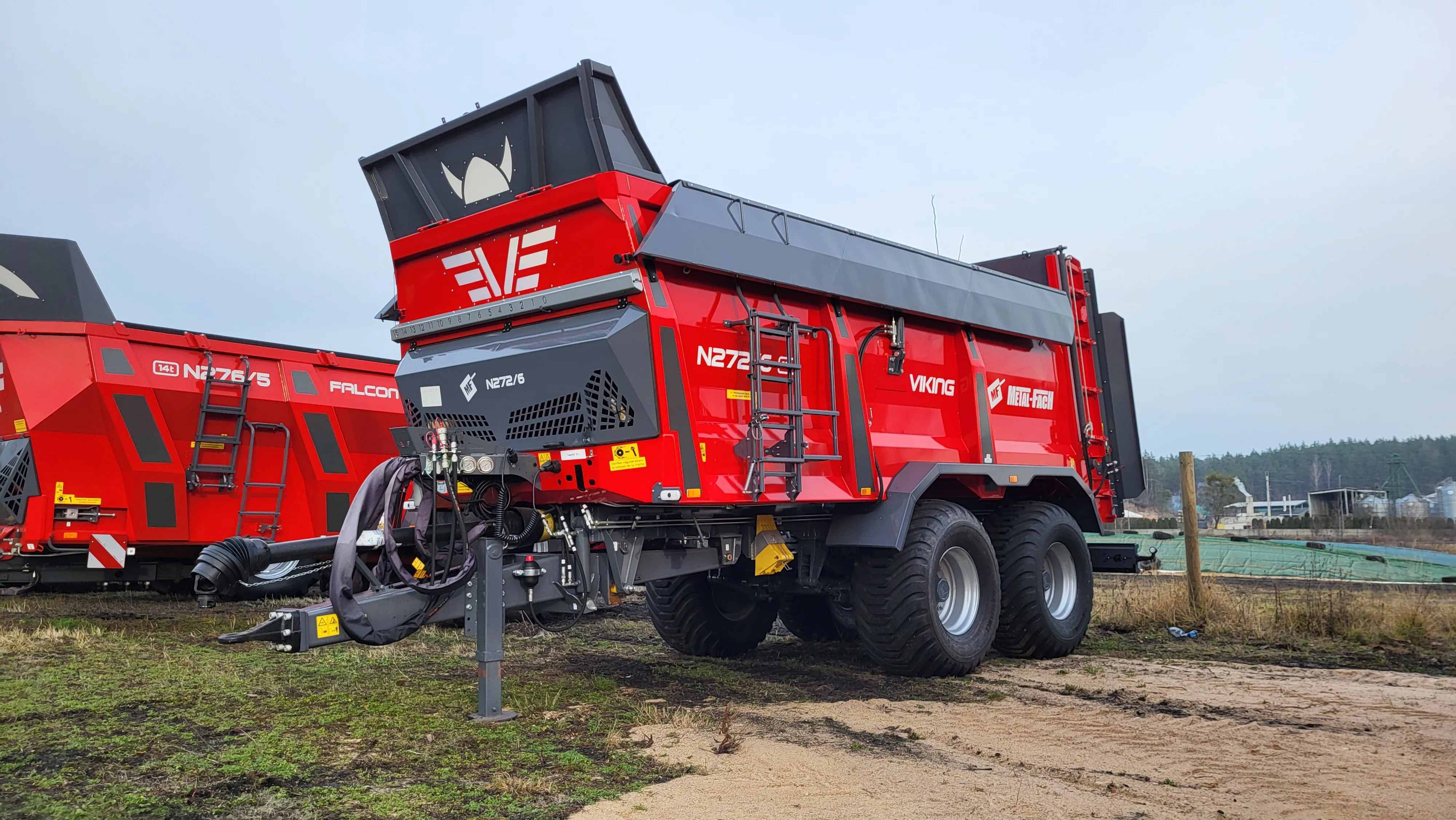 Навозоразбрасыватель 21 тонна N-272 VIKING-купить в Москве и России
